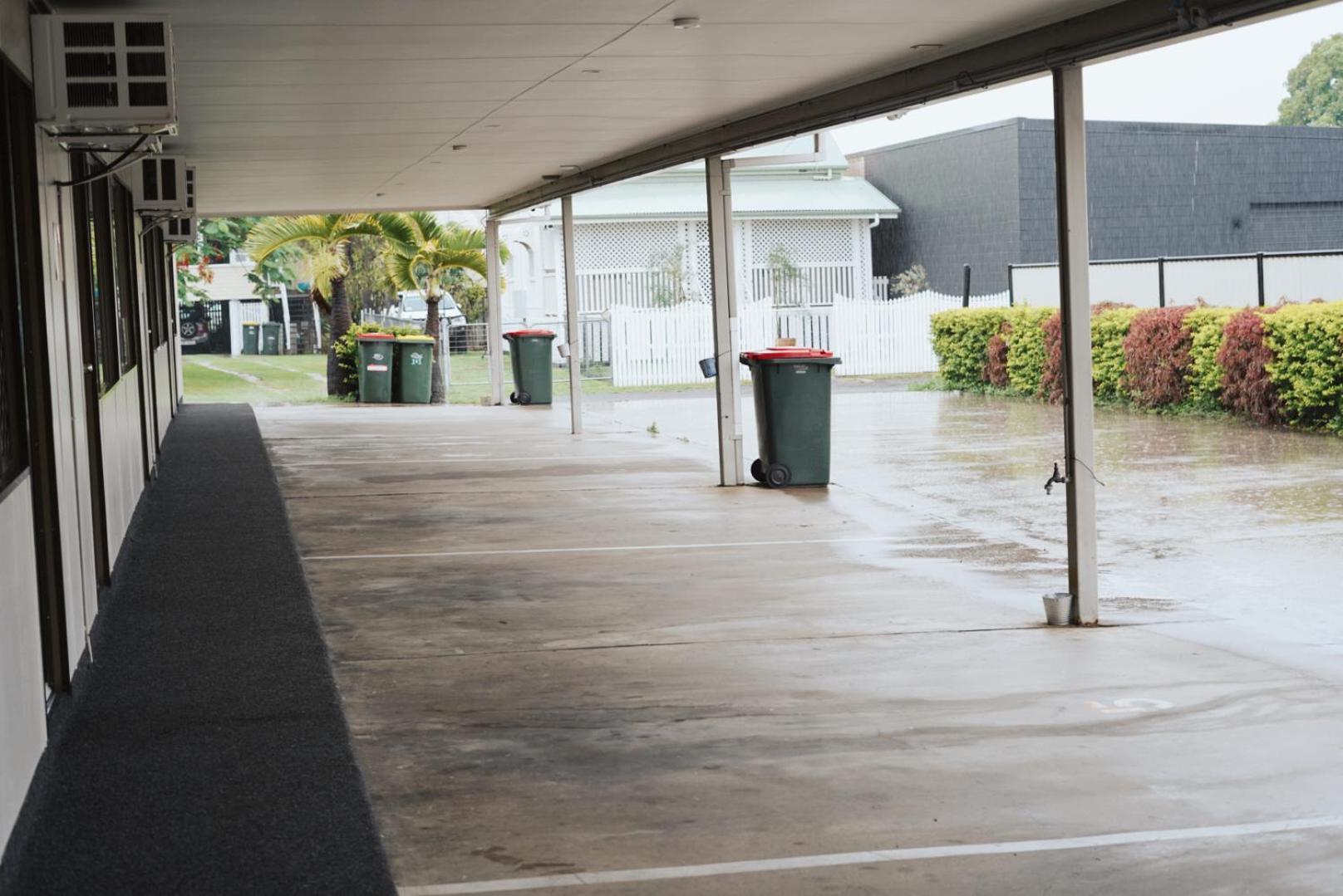 Porky'S Motel Rockhampton Luaran gambar
