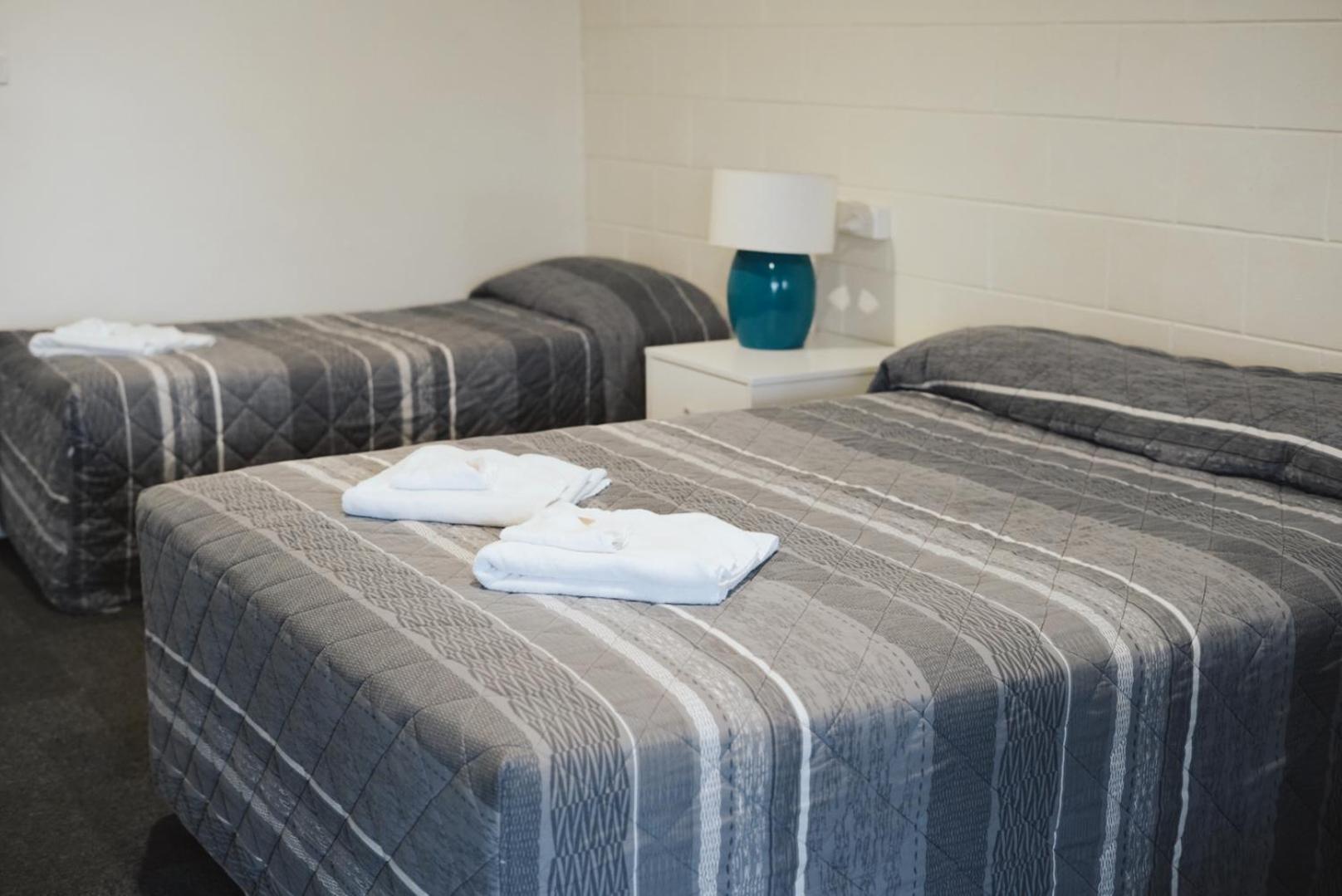 Porky'S Motel Rockhampton Luaran gambar