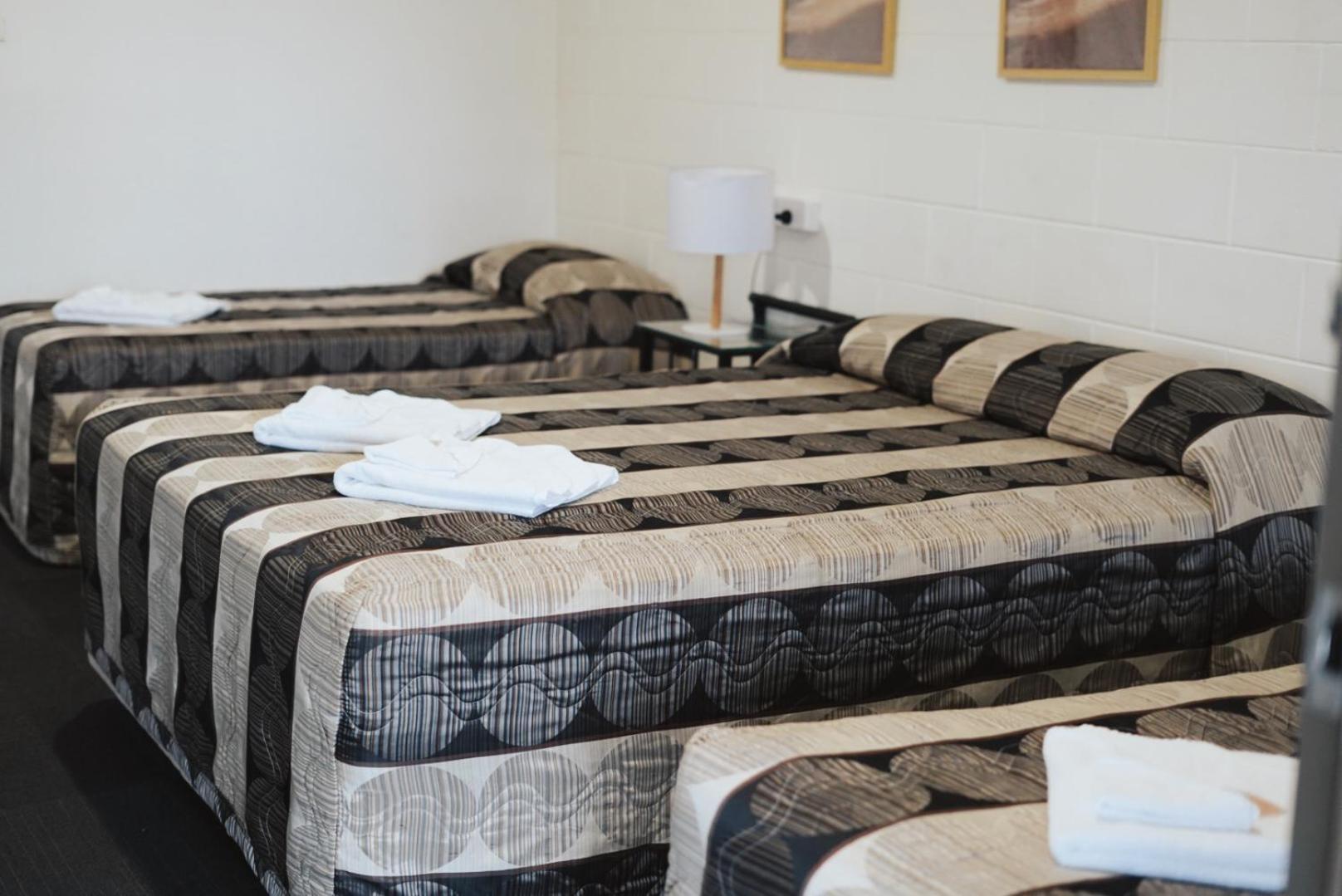 Porky'S Motel Rockhampton Luaran gambar