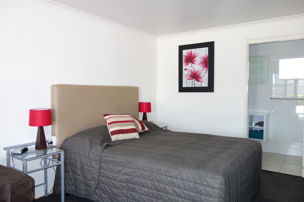 Porky'S Motel Rockhampton Luaran gambar
