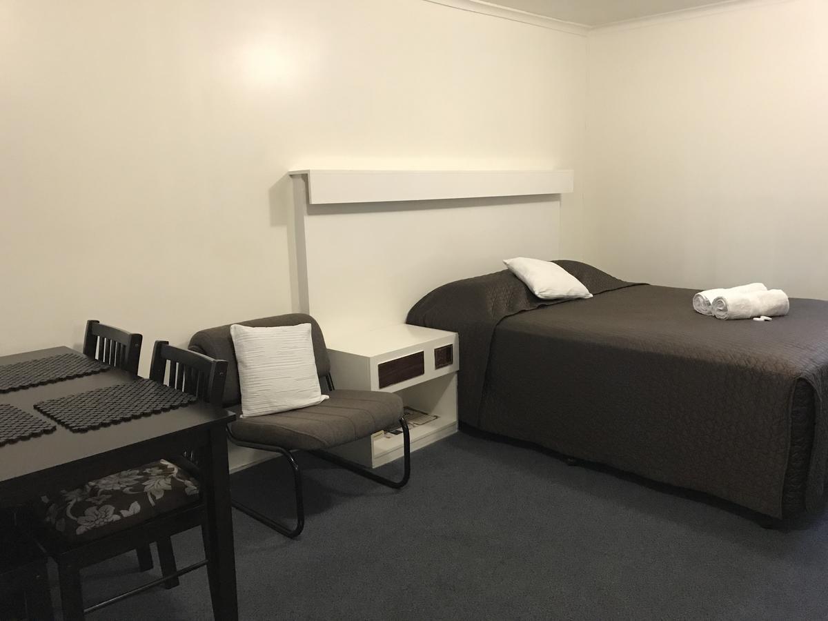 Porky'S Motel Rockhampton Luaran gambar