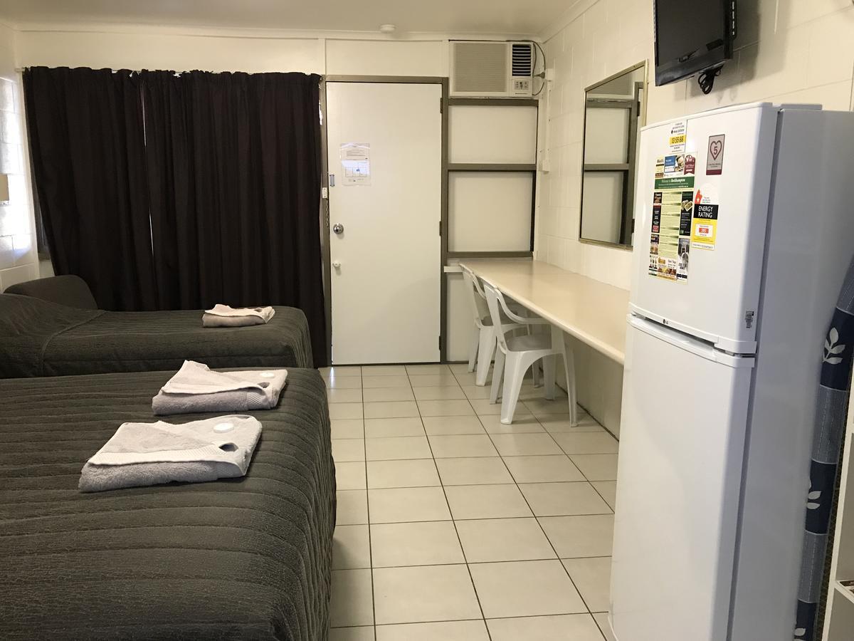 Porky'S Motel Rockhampton Luaran gambar